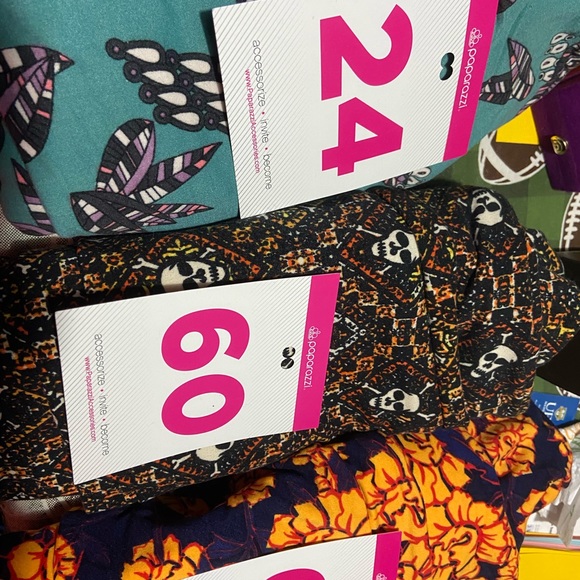 Lularoe tc leggings - Picture 3 of 8